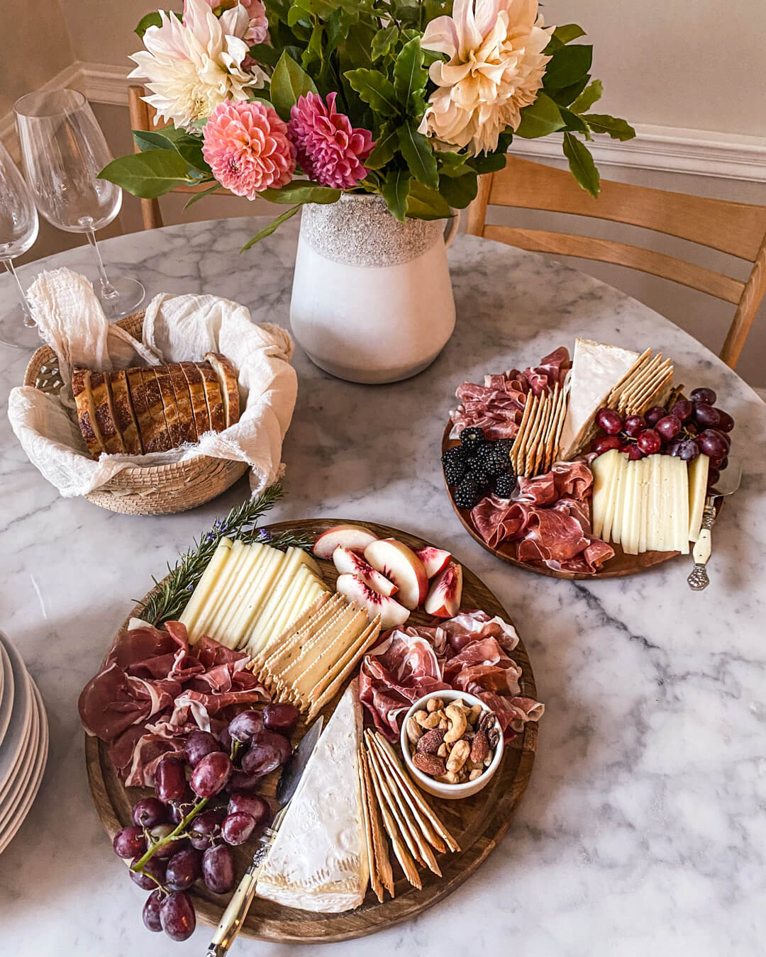 Cómo hacer una Tabla Simple de Quesos y Fiambres Elina Saiach